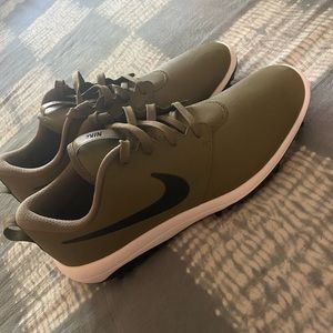 Nike ROSHE Golf